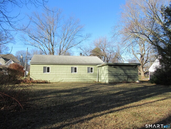 Building Photo - 74 Harvester Rd