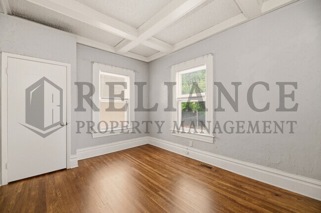 Building Photo - 3422 E Douglas Ave