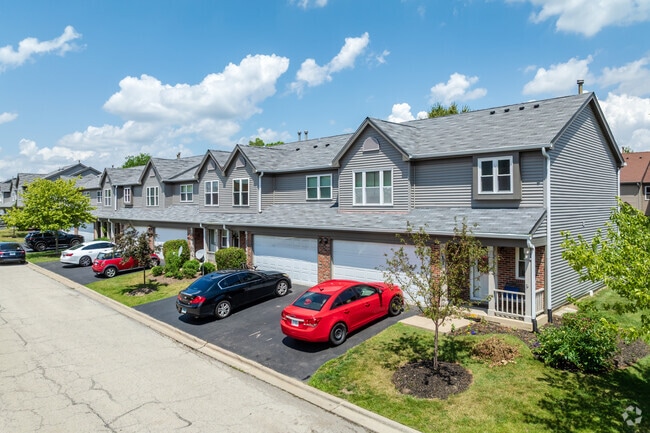Primary Photo - Foxfire Condominiums