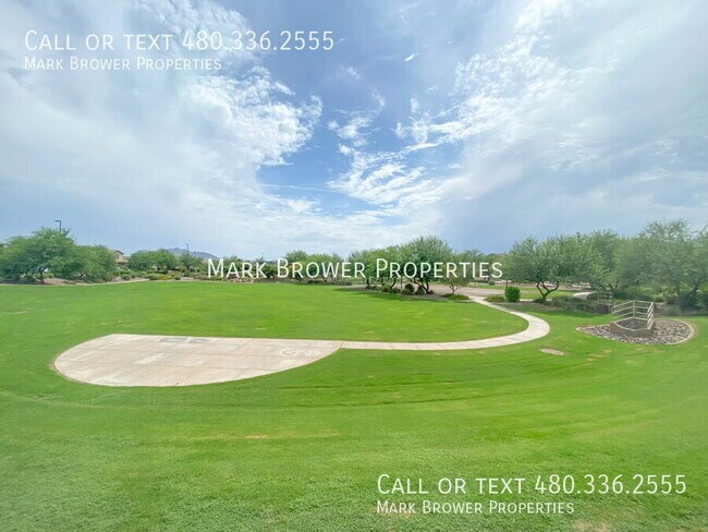 Building Photo - 3842 E Alfalfa Dr