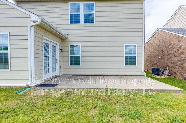 Building Photo - 7512 Oakledge Dr