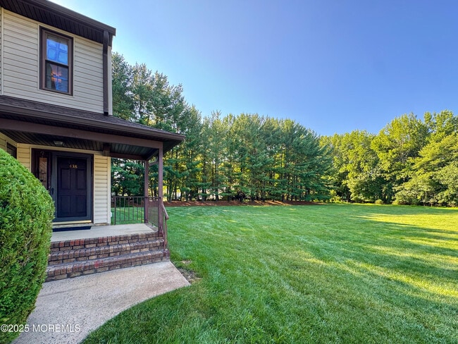 Building Photo - 438 Oak Knoll Dr