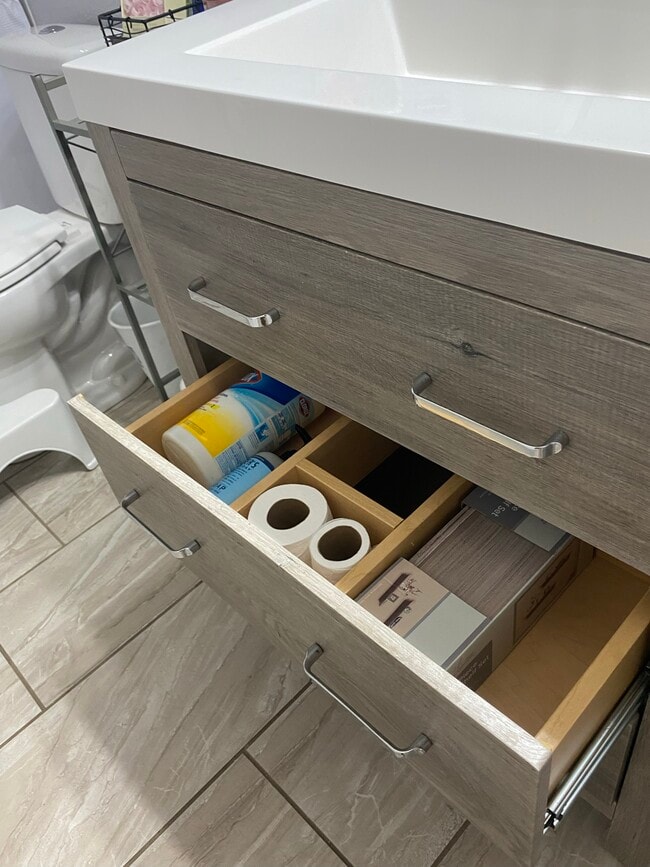 lots of storage areas! - 36 Stowe Rd