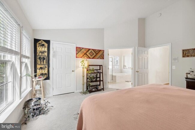 Building Photo - 9168 Stonegarden Dr