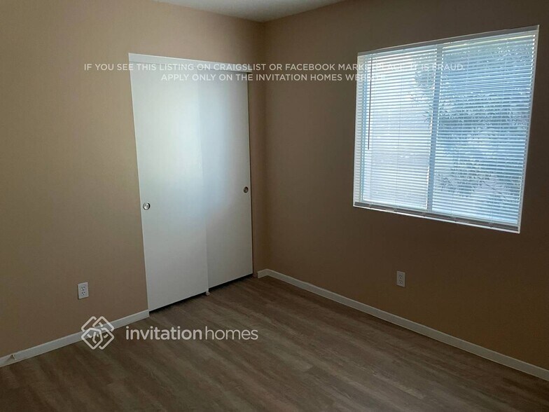 Building Photo - 1938 Panther Pl