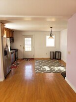 Building Photo - 2864 Fort Bridgman Rd