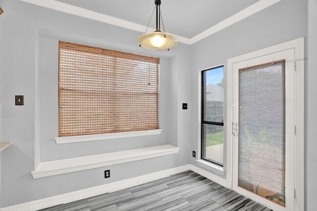 Building Photo - Beautiful Carrollton Home with 4 Bedrooms ...