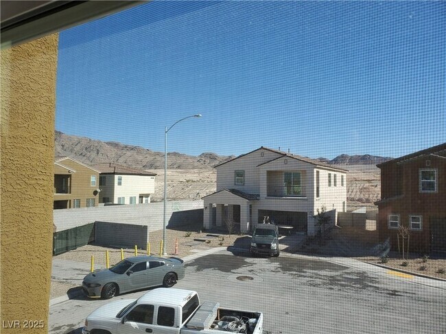 Building Photo - 2713 Holmes Creek Ct