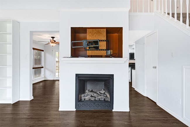 Building Photo - 2311 Quail Haven Rd