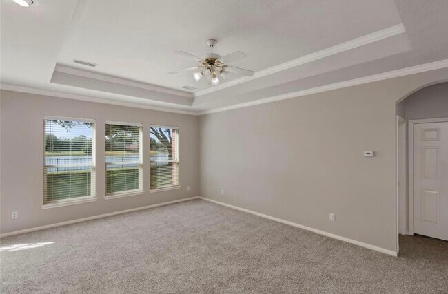 Building Photo - 10115 Cottonwood Canyon Dr