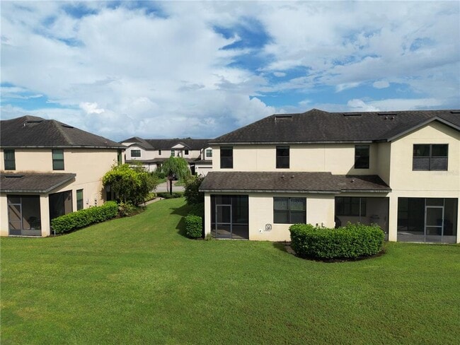 Building Photo - 2449 Seven Oaks Dr