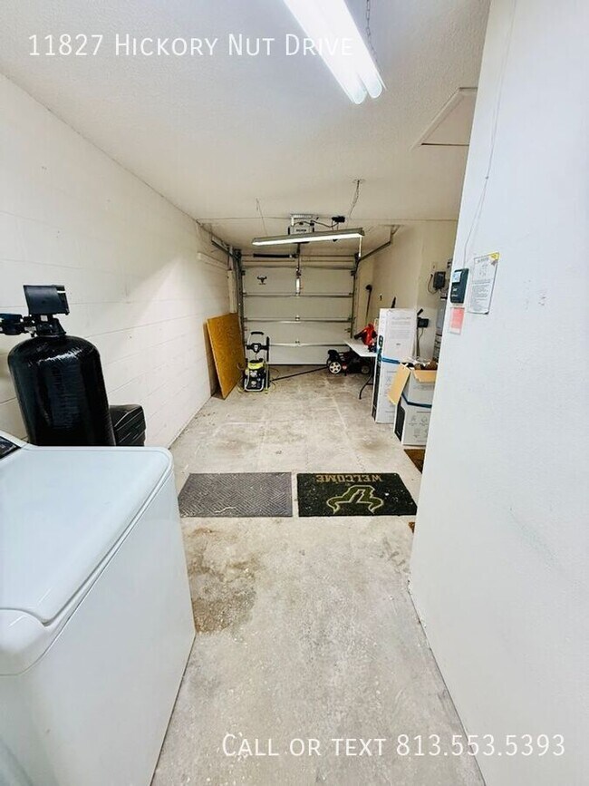 Building Photo - 11827 Hickory Nut Drive-