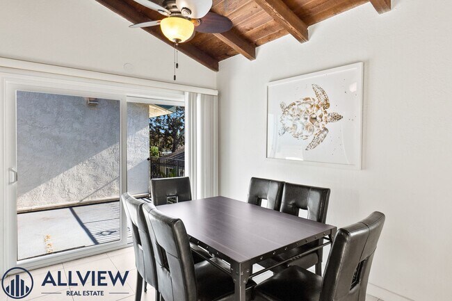 Building Photo - Highly upgraded 3 bed 2 bath condo availab...