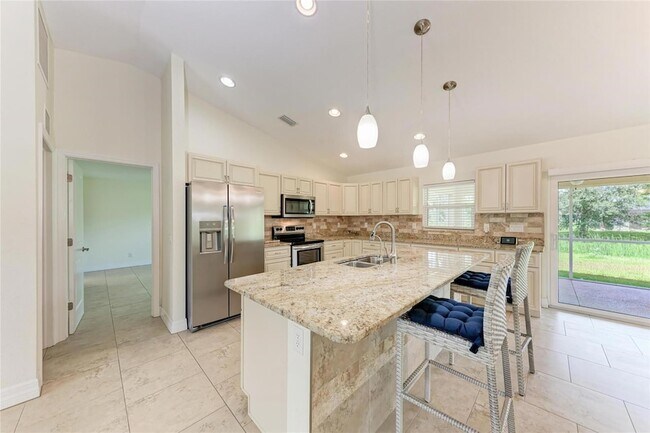 Building Photo - 3560 Eldron Ave