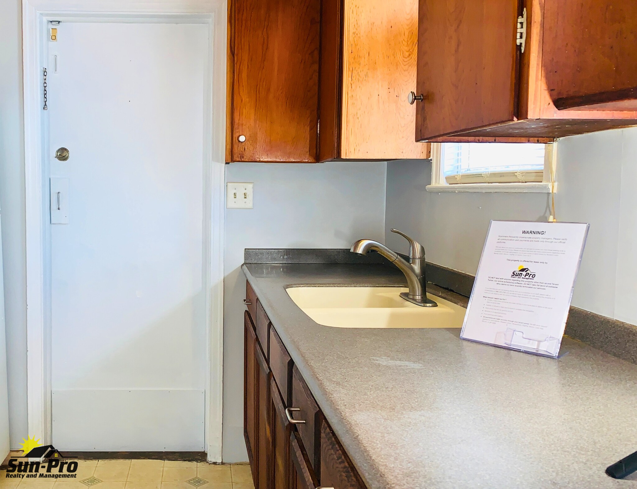 Building Photo - 517 Braddock Ave