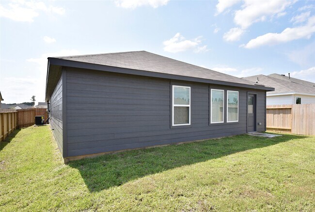 Building Photo - 10218 Prairie Dunes Ln