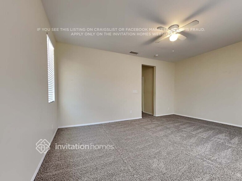 Building Photo - 6223 W Ave J 10