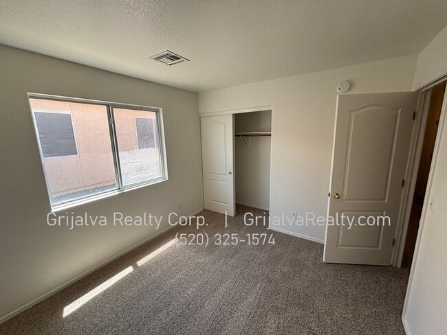 Building Photo - Beautiful 3-Bedroom House for Rent in NW Tucson  (Magee/Cmo. de la Oeste)
