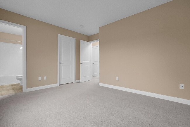 Building Photo - 5527 Albany Terrace Way