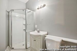 Building Photo - 1272 Rotherman