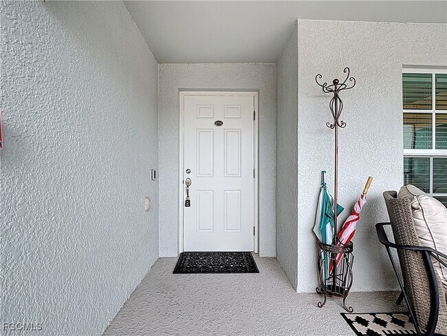 Building Photo - 15960 Grassland Ln