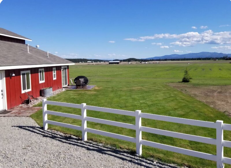 Building Photo - 1078 K M Ranch Rd