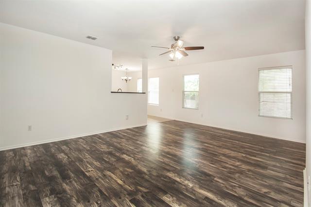 Building Photo - 924 Mosaic Dr