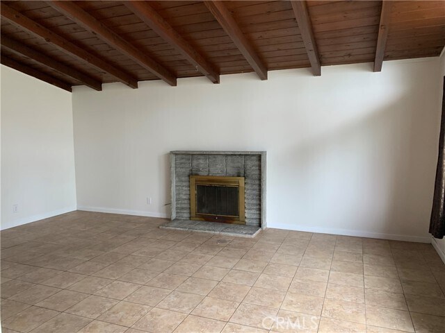 Building Photo - 1571 W Crone Ave