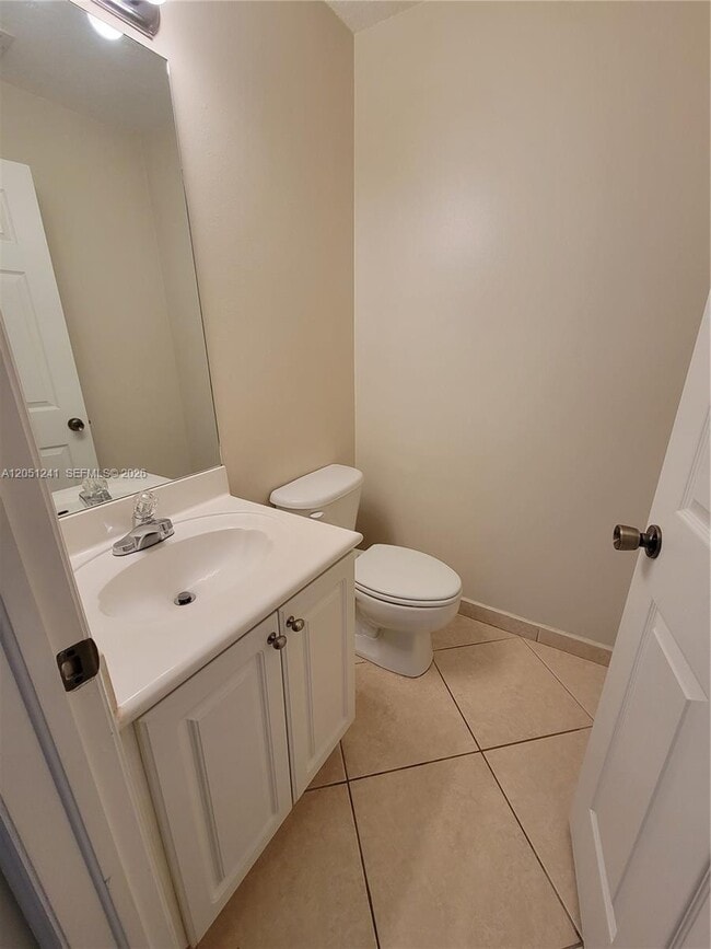 Building Photo - 2335 Mariner Ct