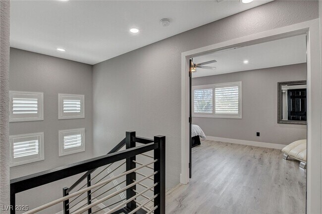 Building Photo - 5938 Creekside Sands Ln