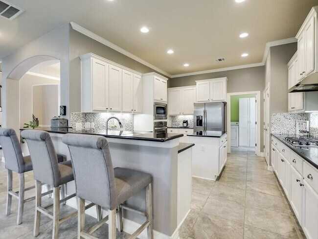 Building Photo - 207 Crosswind Ct