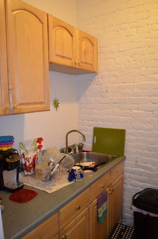 Building Photo - 896 Huntington Ave