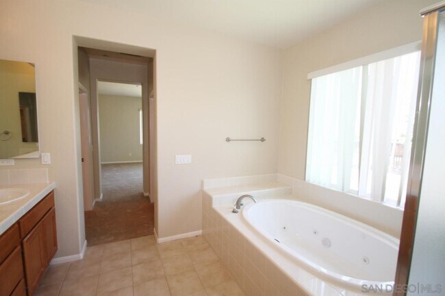 Building Photo - 15116 Cross Stone Dr