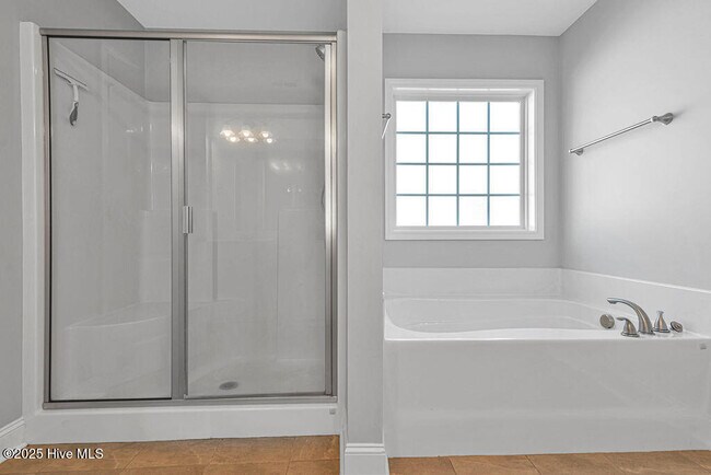 Building Photo - 203 Pastoral Ct