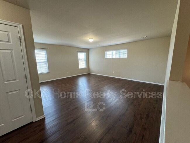 Building Photo - 13228 Bridgewater Dr