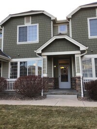 Building Photo - 3 bed 2.5 bath townhome for rent at Cherry landing 80016