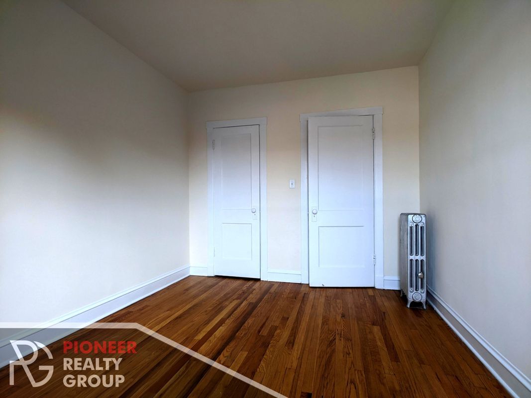 Building Photo - 2651 N Spaulding Ave
