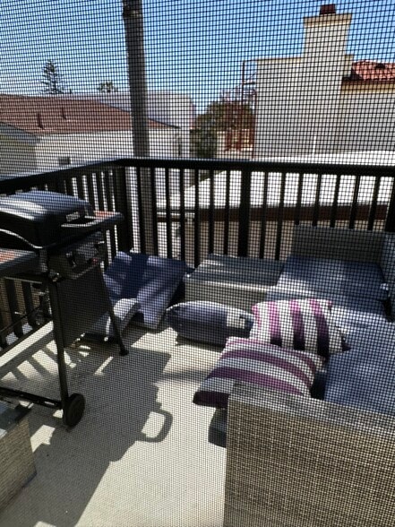 Deck area - 1010 8th St