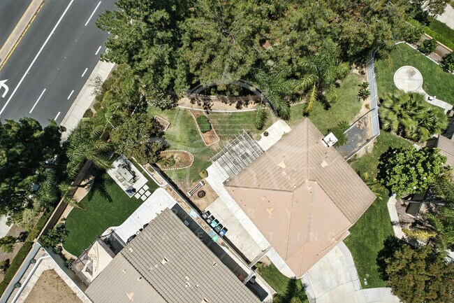 Building Photo - 32850 Caserta Dr