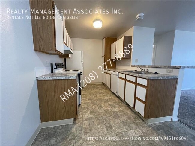 Building Photo - 6727 W Overland Rd