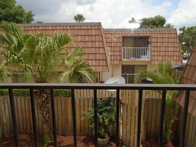 Building Photo - 597 Green Springs Pl