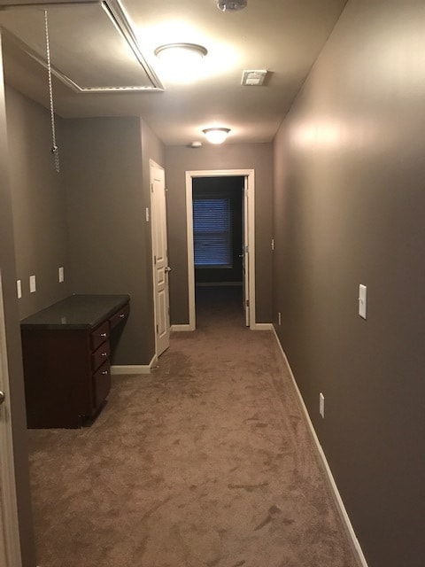 Building Photo - 140 Townview Dr