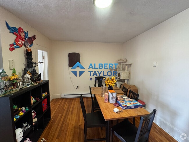 Building Photo - 406 Highland Ave