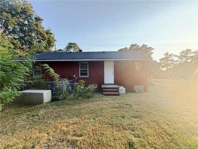 Building Photo - 4216 Rosehill Rd