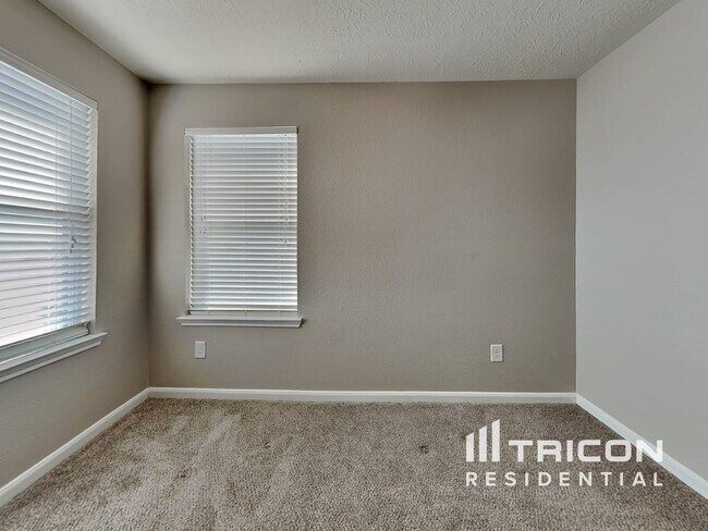 Building Photo - 4422 Brinton Saddle Ln