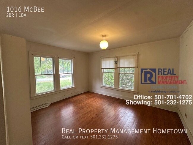 Building Photo - 1016 McBee-