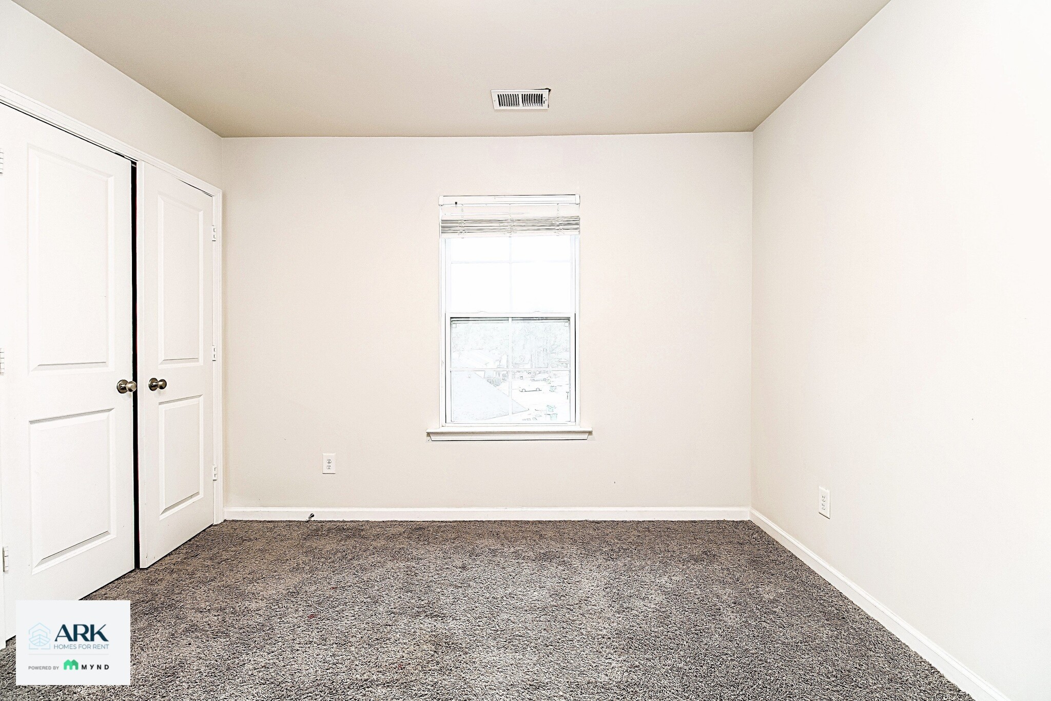 Building Photo - 535 Blue Duck Ln