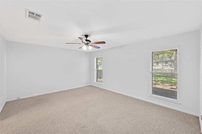 Building Photo - 7007 Edgefield Dr