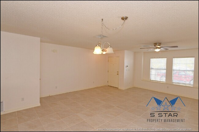 Building Photo - 648 Wind River Ave