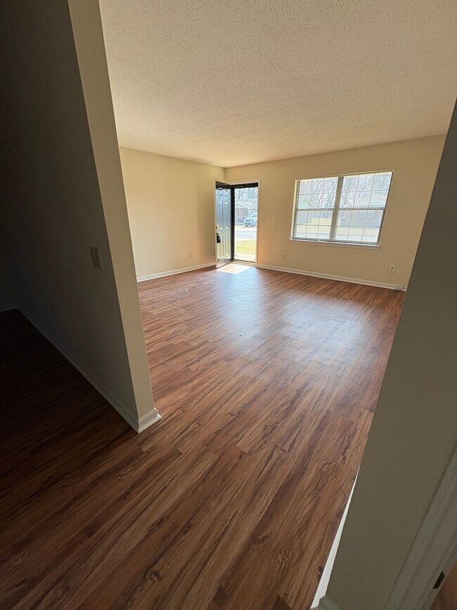 Building Photo - 5101A N. Moore Lane